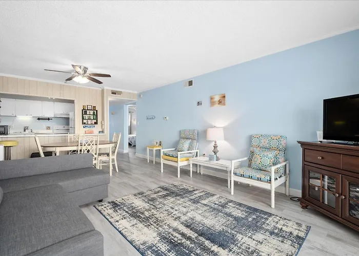Holiday home Cozy 2 Bedroom Oceanfront At The Towers! *