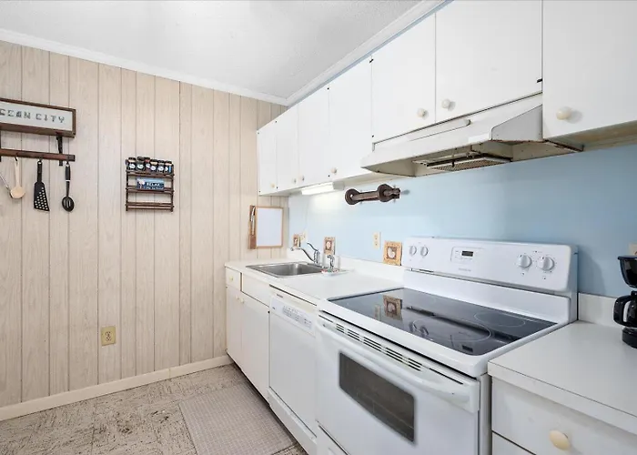 Holiday home Cozy 2 Bedroom Oceanfront At The Towers! Ocean City