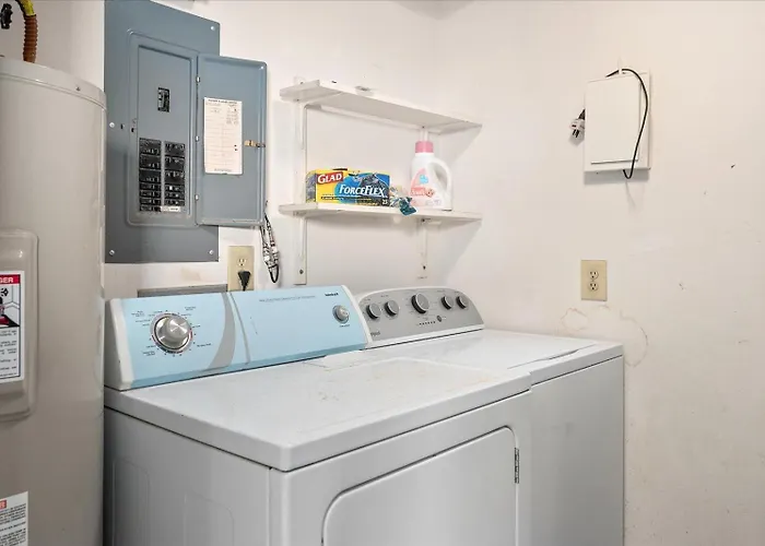 Holiday home Cozy 2 Bedroom Oceanfront At The Towers! *