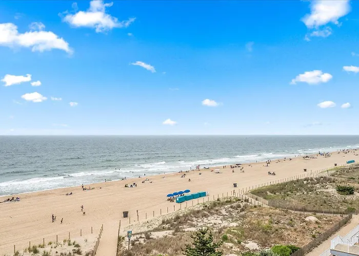 Cozy 2 Bedroom Oceanfront At The Towers! *